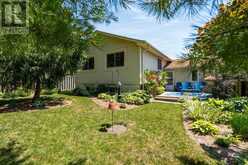 6 OREN BOULEVARD | Barrie Ontario | Slide Image Seventeen