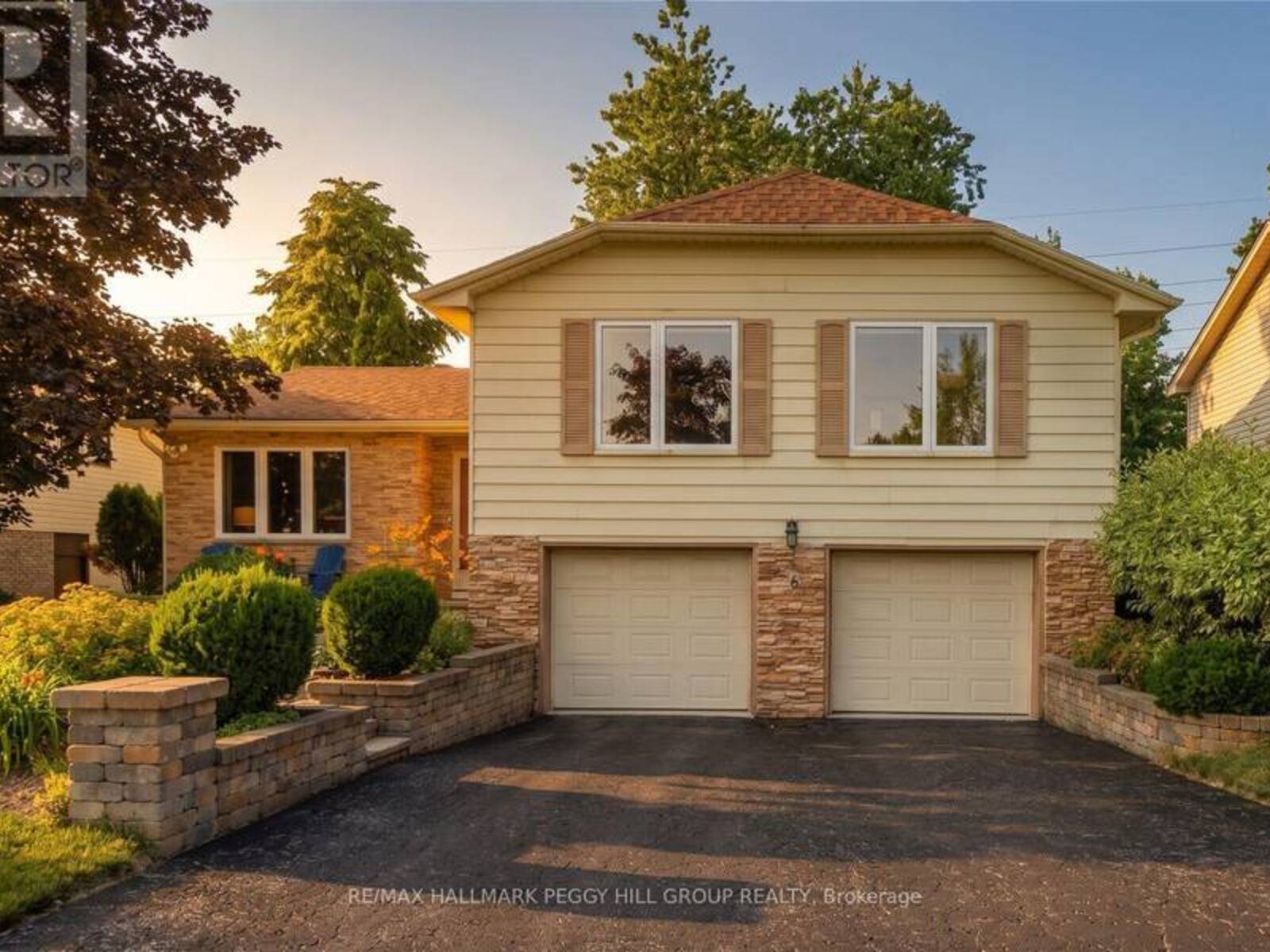 6 OREN BOULEVARD, Barrie, Ontario L4N 4M1