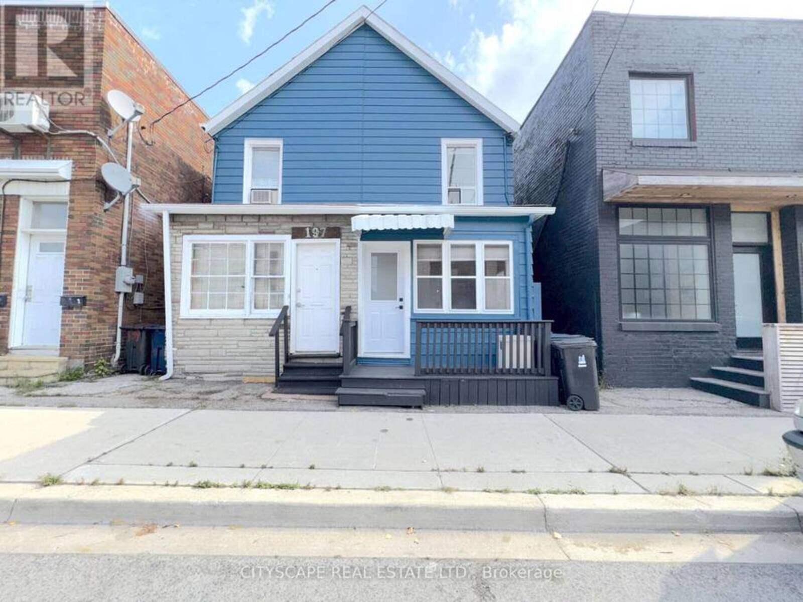 195 ISLINGTON AVENUE, Toronto, Ontario M8V 3B8