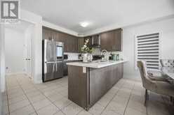 32 BRANIGAN CRESCENT | Halton Hills Ontario | Slide Image Seven