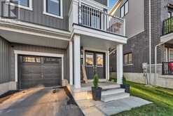 9 GRANVILLE CRESCENT | Caledonia Ontario | Slide Image Two