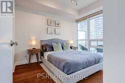 3401 - 65 BREMNER BOULEVARD | Toronto Ontario | Slide Image Ten