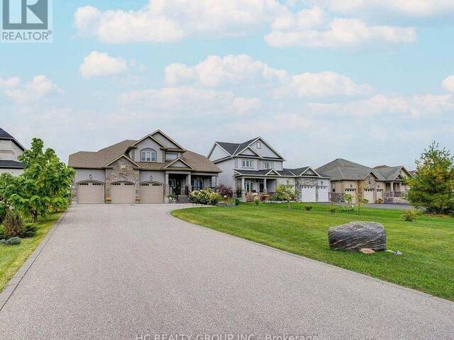 295 SUNNYBRAE AVENUE Innisfil Ontario, L9S 0K9 - Property For Sale