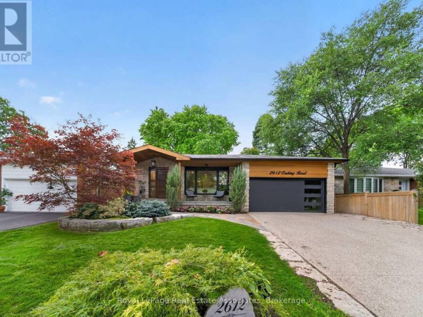 2612 CUSHING ROAD, Mississauga, Ontario L5K 1X1