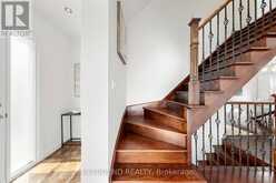 19 RIVERVIEW HEIGHTS | Toronto Ontario | Slide Image Thirteen
