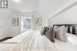 19 RIVERVIEW HEIGHTS | Toronto Ontario | Slide Image Twenty