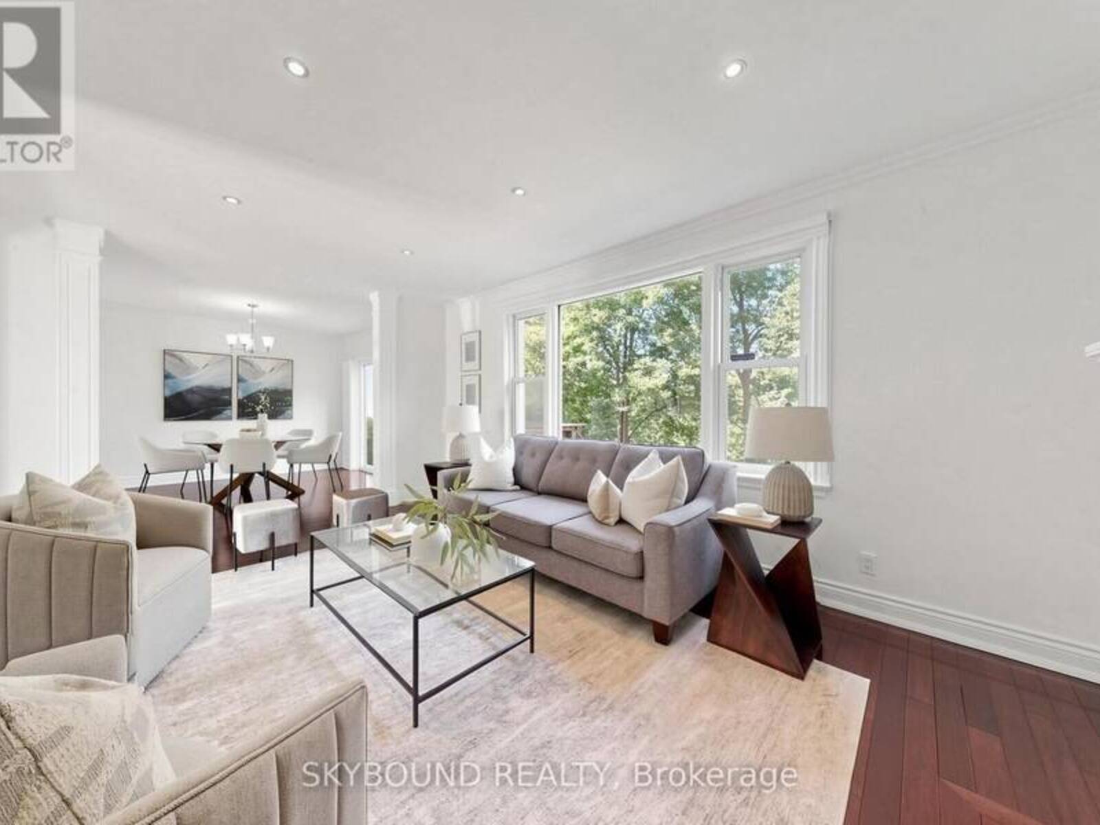 19 RIVERVIEW HEIGHTS, Toronto, Ontario M9P 2N3
