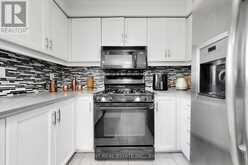 46 PEARSON DRIVE | Hamilton Ontario | Slide Image Sixteen