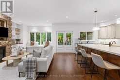 121 JOHNSTON AVENUE | Toronto Ontario | Slide Image Nine