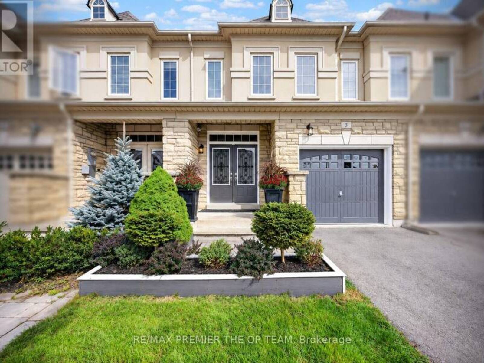 3 SEDGEWICK PLACE, Vaughan, Ontario L4H 3L5