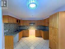 359 CABOTO TRAIL | Markham Ontario | Slide Image Fifteen