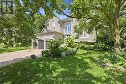 193 SHERWOOD PLACE | Newmarket Ontario | Slide Image Two