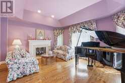 193 SHERWOOD PLACE | Newmarket Ontario | Slide Image Seven