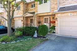 20 - 1276 SILVAN FOREST DRIVE | Burlington Ontario | Slide Image Three