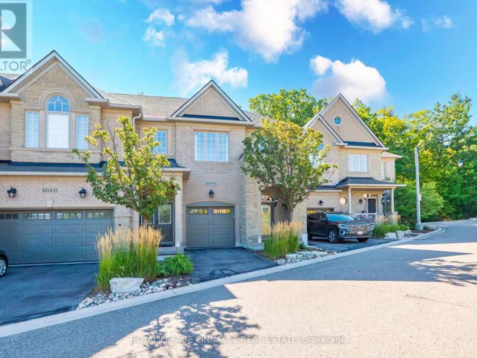 13 - 2254 ROCKINGHAM DRIVE, Oakville, Ontario L6H 7H8
