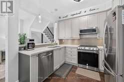 13 - 2254 ROCKINGHAM DRIVE | Oakville Ontario | Slide Image Thirteen