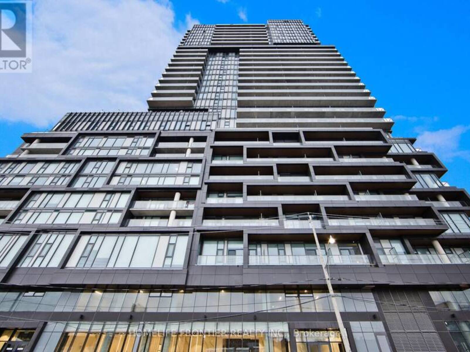 2803 - 1285 DUPONT STREET, Toronto, Ontario M6H 0E3