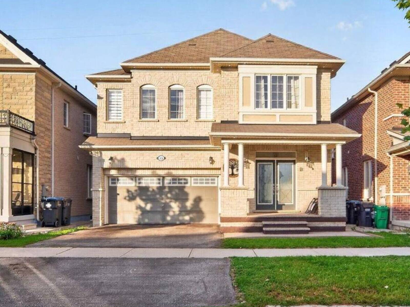 13 TIMBERCOVE ROAD, Brampton, Ontario L6Y 0W9