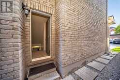 13 TIMBERCOVE ROAD | Brampton Ontario | Slide Image Thirty