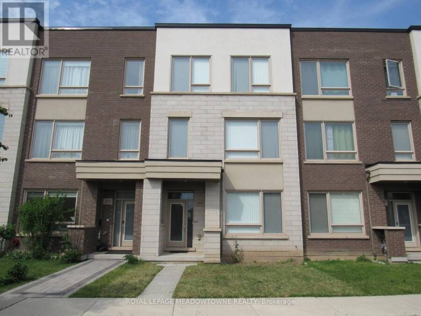 3129 ERNEST APPELBE BOULEVARD, Oakville, Ontario L6H 0N8