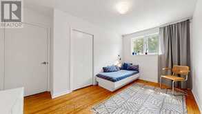 27 WARLINGHAM COURT | Toronto Ontario | Slide Image Twenty-one