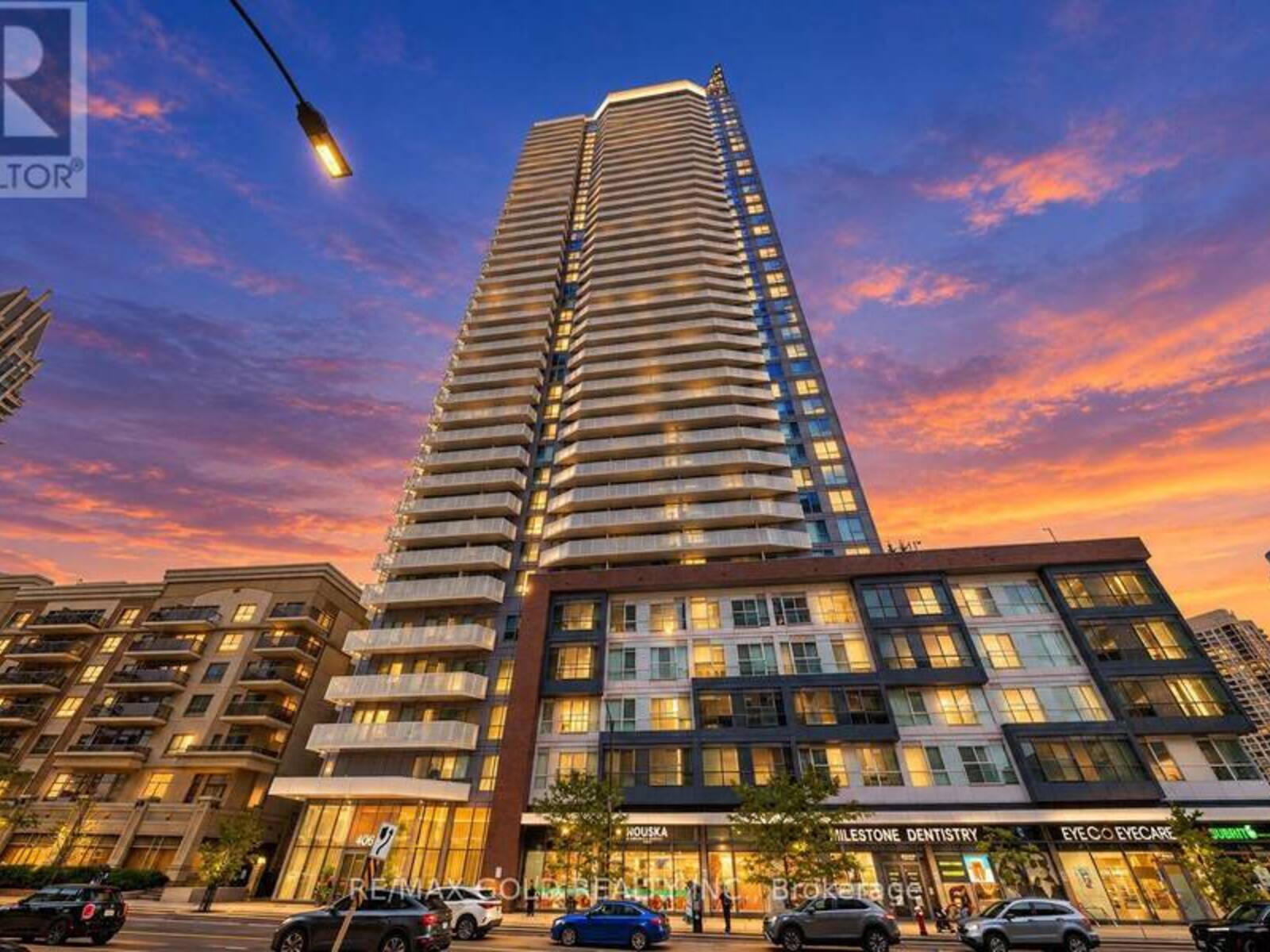 705 - 4065 CONFEDERATION PARKWAY, Mississauga, Ontario L5B 0L4