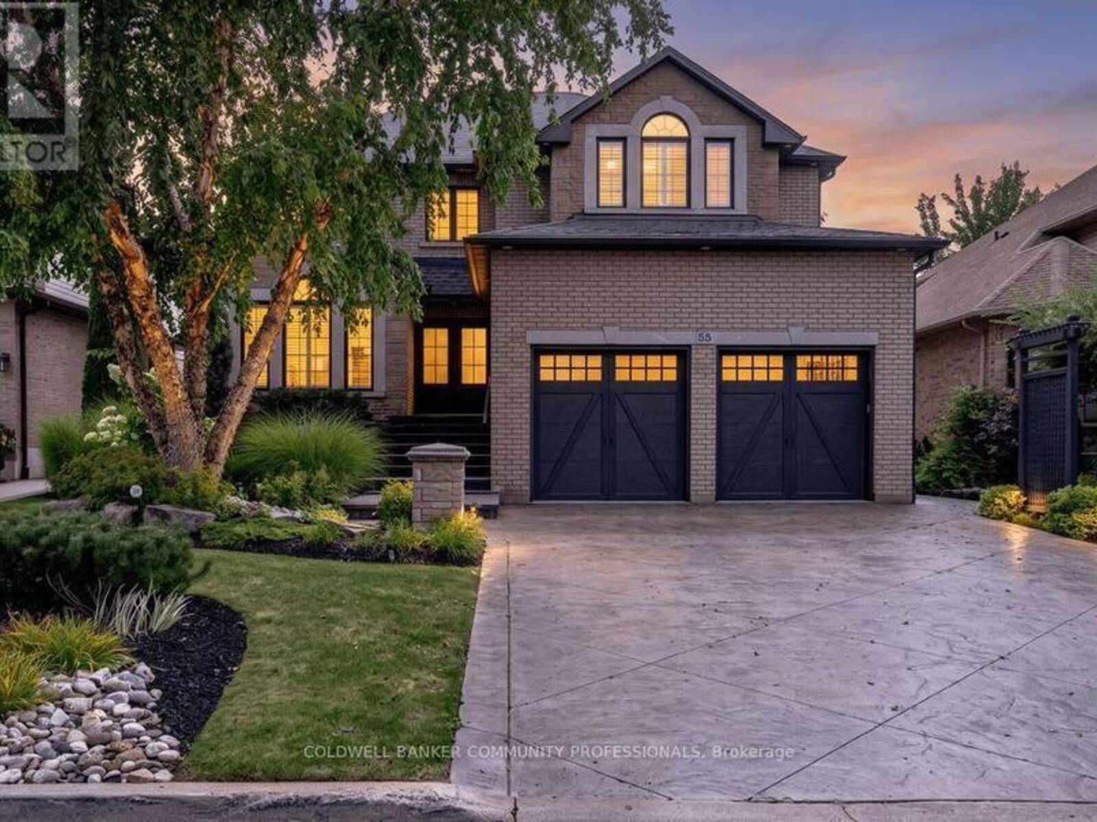 55 CHIANTI CRESCENT, Hamilton, Ontario L8E 5W3