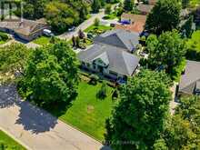 411 NASSAU STREET | Niagara-on-the-Lake Ontario | Slide Image Three