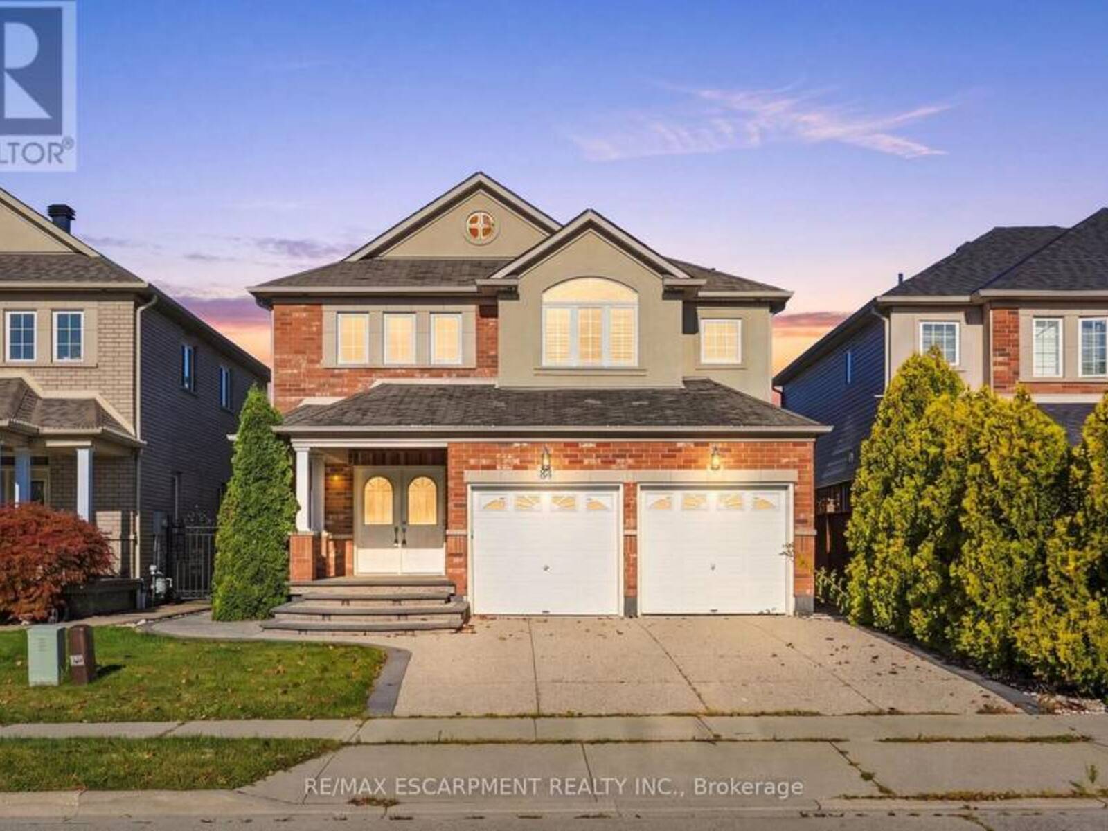 84 DEERBORN DRIVE, Hamilton, Ontario L8V 0A7