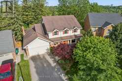 21 TINATAWA COURT | Kitchener Ontario | Slide Image Two