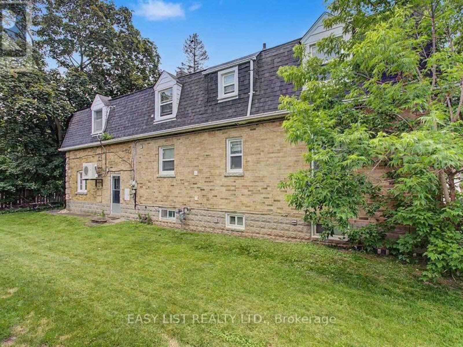 77 AVONDALE AVENUE, Toronto, Ontario M2N 2V1