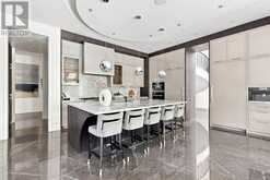 126 SANDRINGHAM DRIVE | Toronto Ontario | Slide Image Thirteen