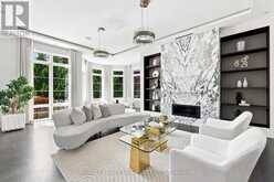 126 SANDRINGHAM DRIVE | Toronto Ontario | Slide Image Nine