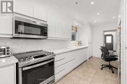 52 PARK HILL ROAD | Toronto Ontario | Slide Image Nine