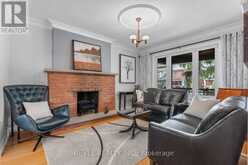 165 NORTHCLIFFE BOULEVARD | Toronto Ontario | Slide Image Four