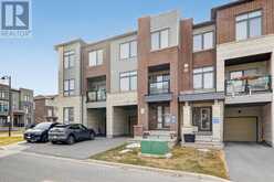 39 DELANO WAY | Newmarket Ontario | Slide Image Three