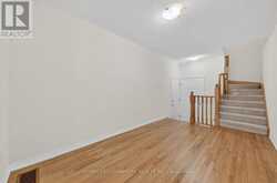 39 DELANO WAY | Newmarket Ontario | Slide Image Six