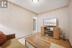 81 TIDEFALL DRIVE | Toronto Ontario | Slide Image Nineteen