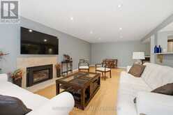 22 CYNTHIA CRESCENT | Richmond Hill Ontario | Slide Image Twenty-eight