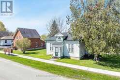 16 PEEL STREET | Penetanguishene Ontario | Slide Image One