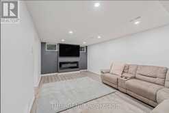 261 WALES CRESCENT | Oakville Ontario | Slide Image Eleven