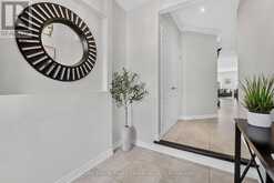 2320 WUTHERING HEIGHTS WAY | Oakville Ontario | Slide Image Eight