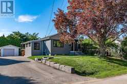 1041 SHEPHERD'S DRIVE | Burlington Ontario | Slide Image Two