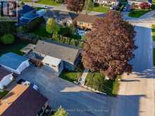 1041 SHEPHERD'S DRIVE | Burlington Ontario | Slide Image Three