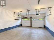 2121 BLACKFOREST CRESCENT | Oakville Ontario | Slide Image Forty