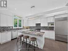 2121 BLACKFOREST CRESCENT | Oakville Ontario | Slide Image Nine