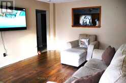 348 WEIR STREET N | Hamilton Ontario | Slide Image Nine