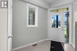 109 LINKS CRESCENT N | Woodstock Ontario | Slide Image Four