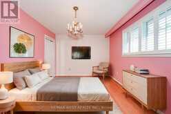 61 BICKERTON CRESCENT | Toronto Ontario | Slide Image Nine