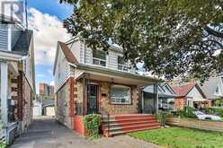 8 SUTHERLAND AVENUE | Toronto Ontario | Slide Image Two